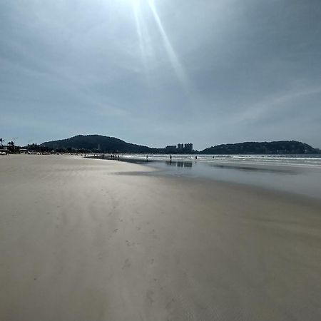 Apartamento Beira Mar - Enseada - Guaruja - 150 Metros Da Praia מראה חיצוני תמונה