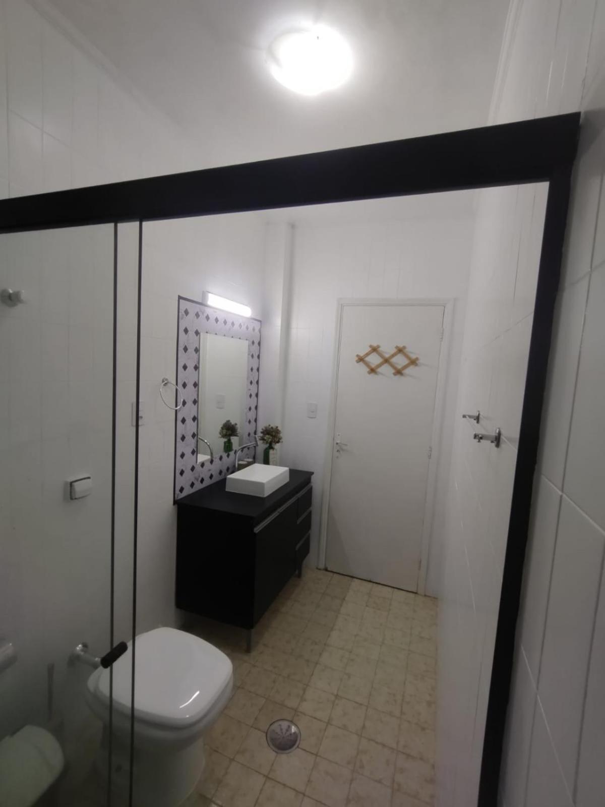 Apartamento Beira Mar - Enseada - Guaruja - 150 Metros Da Praia מראה חיצוני תמונה